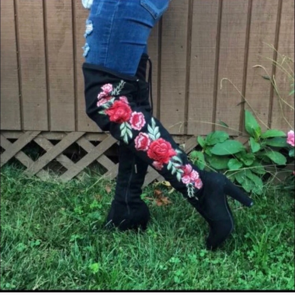 NWT Refresh black thigh high boots.